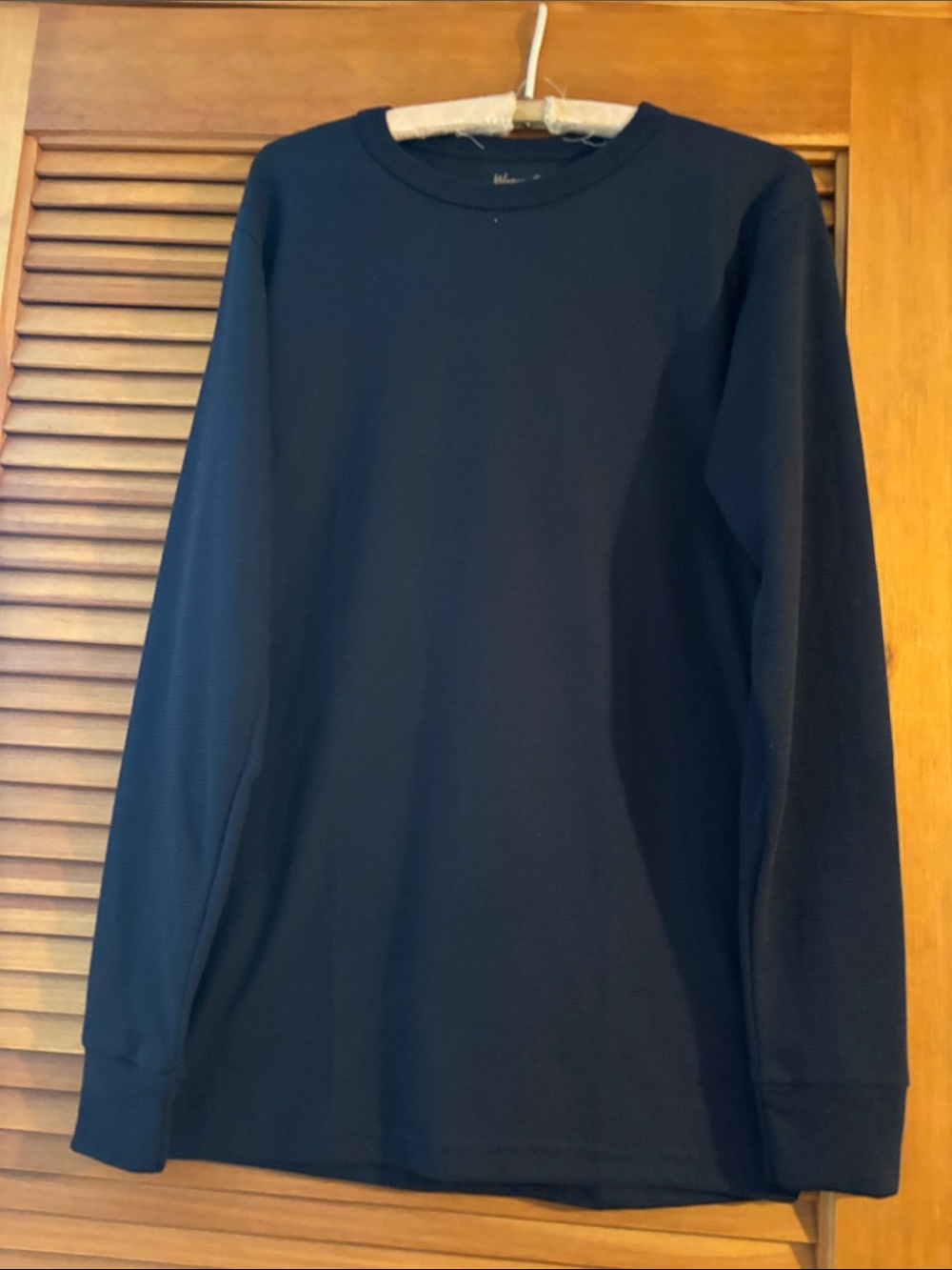 Men's Long-Sleeve Crewneck Shirt in Black